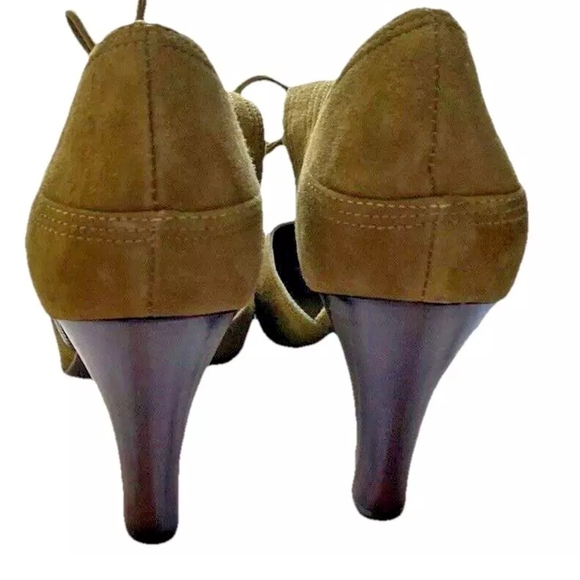 ANTONIO MELANI Tan Flats with Pointed Toe and Adjustable Ankle Strap - Picture 2 of 6